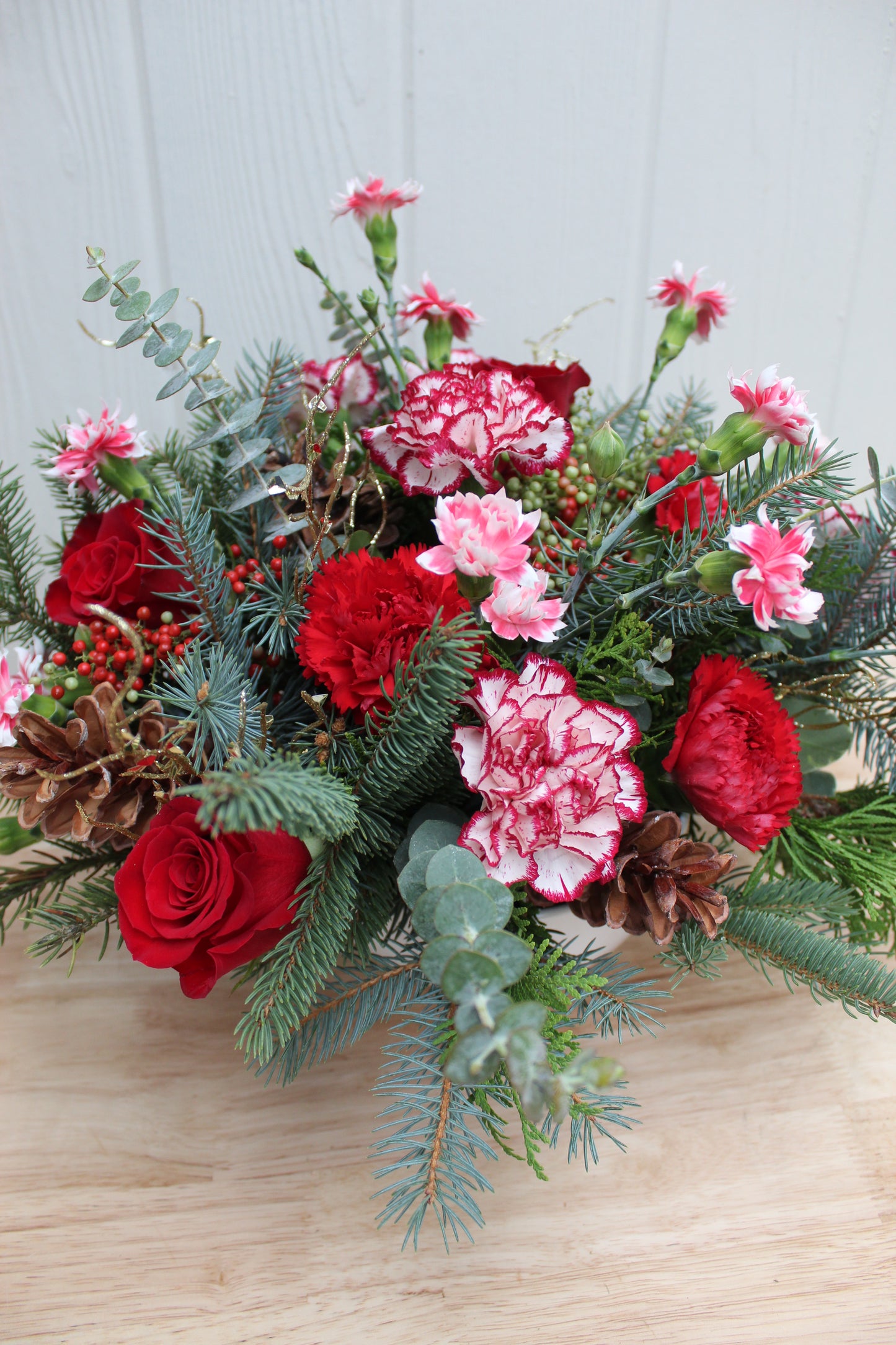 Christmas Centerpiece (Large - 16 inches wide)