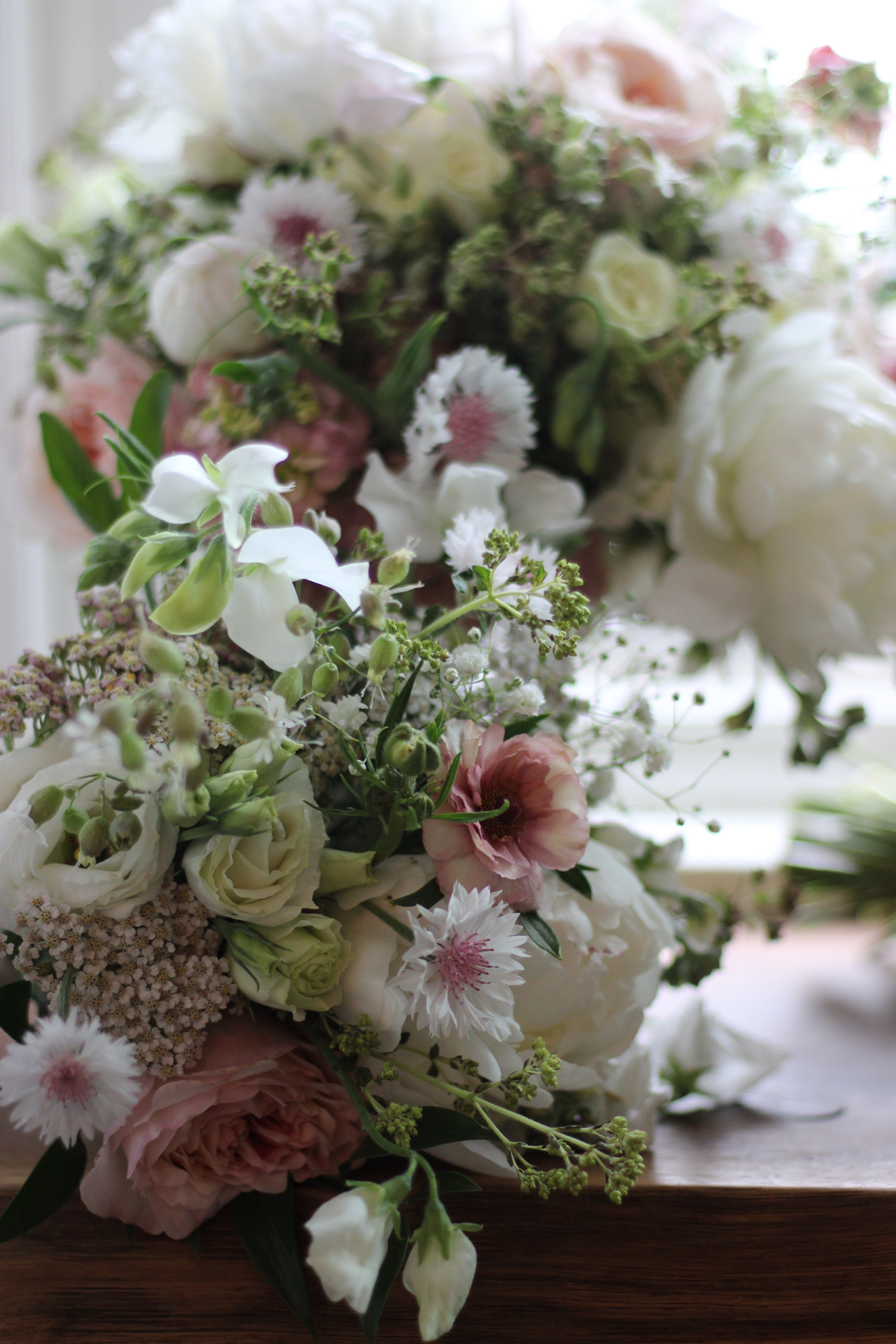 wedding flowers by b's flowers in gasport, ny