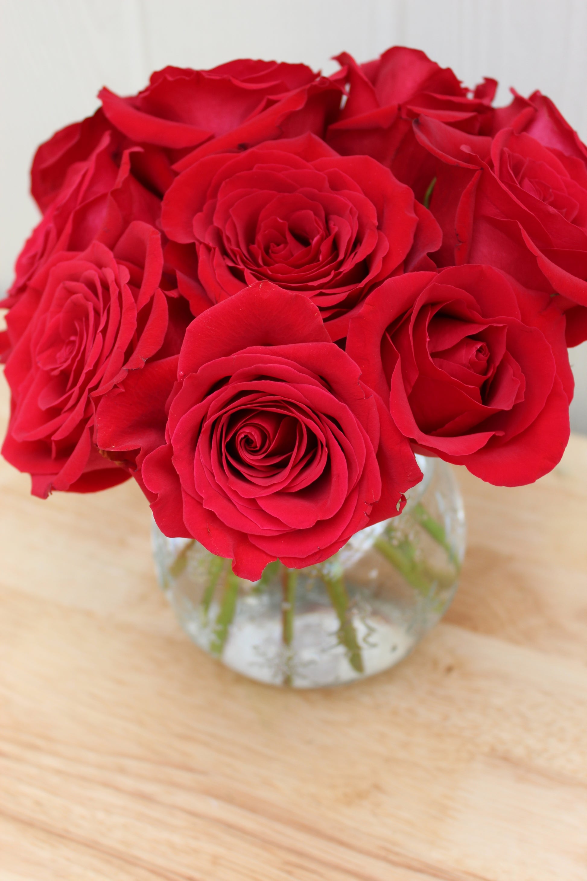 dozen red roses