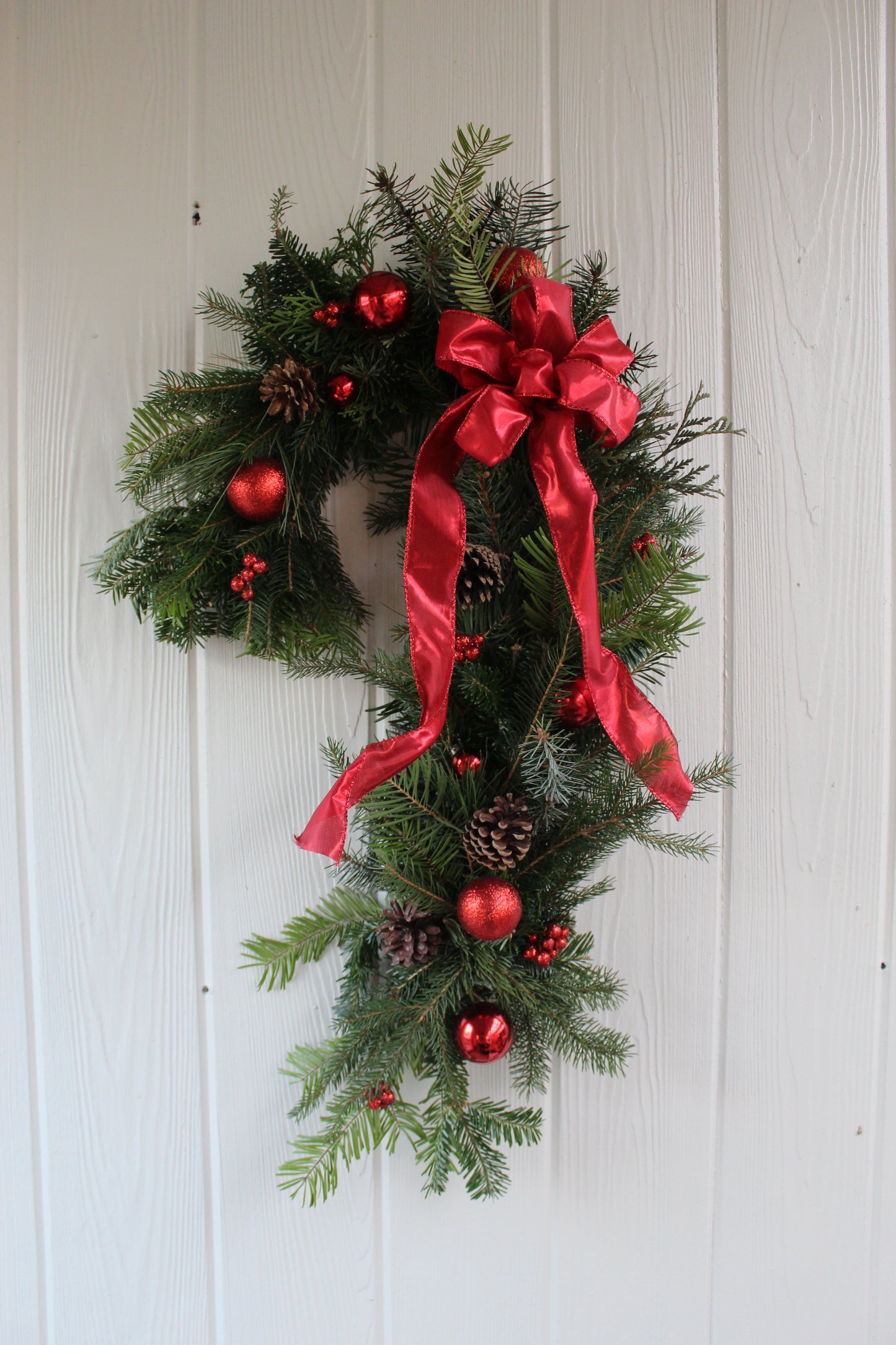CLASS: Candy Cane Wreath, Mimosa, and Cookie SUN 12/10 11a-12:00p