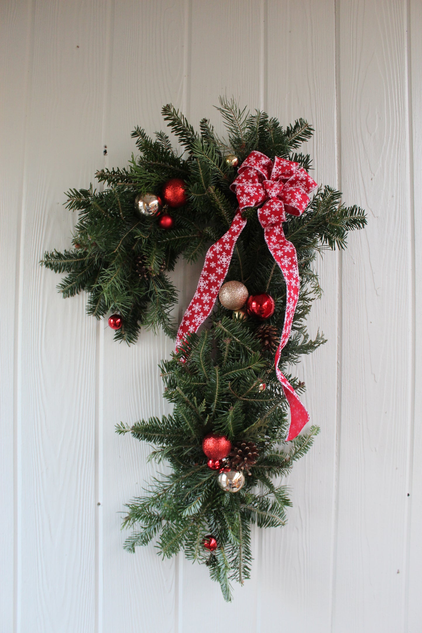 CLASS: Candy Cane Wreath, Mimosa, and Cookie SUN 12/10 11a-12:00p